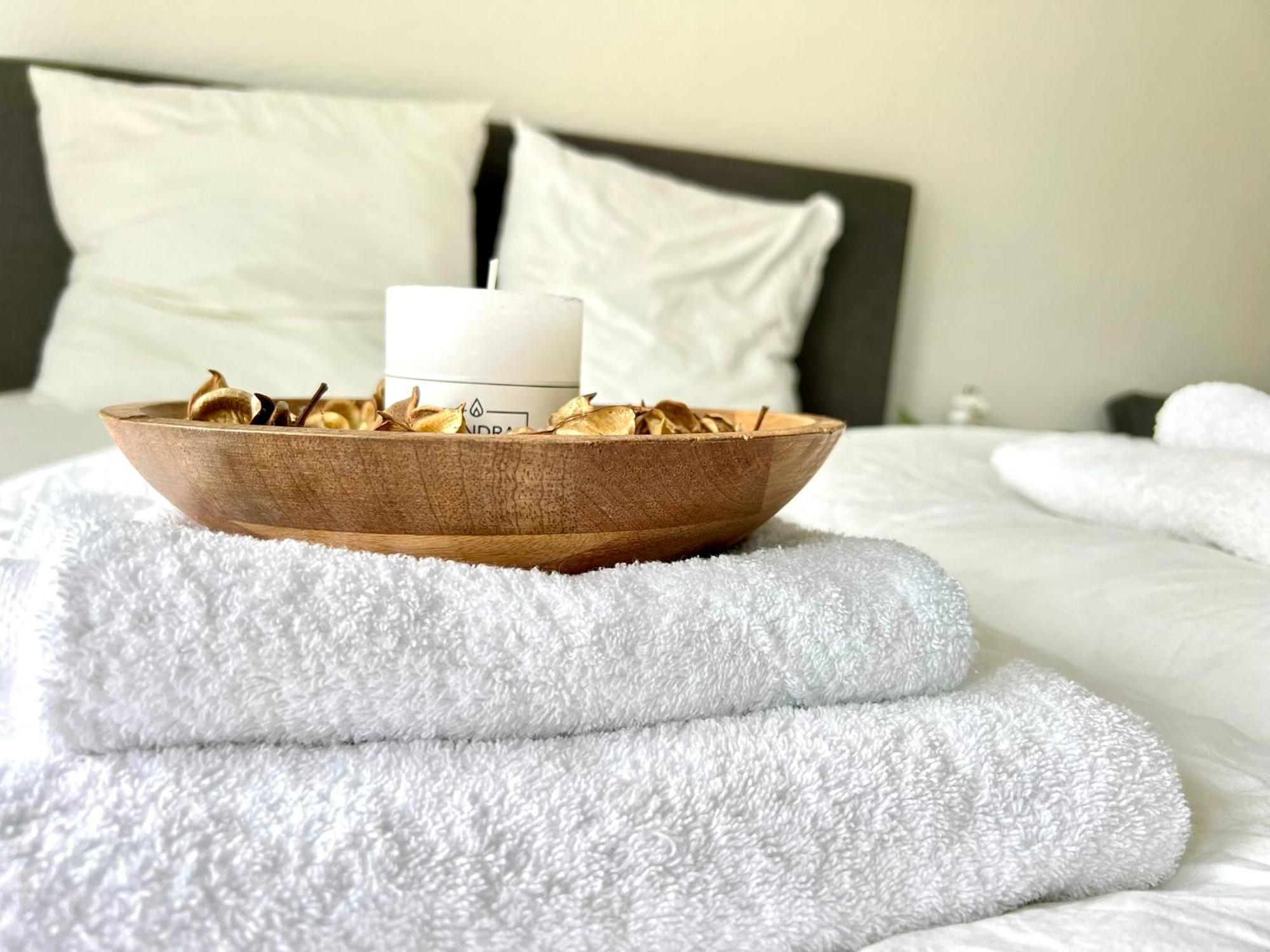 Comfy Apartment Mit Garten In Koeln Luaran gambar